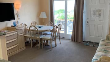 1 bedroom, iron/ironing board, free WiFi