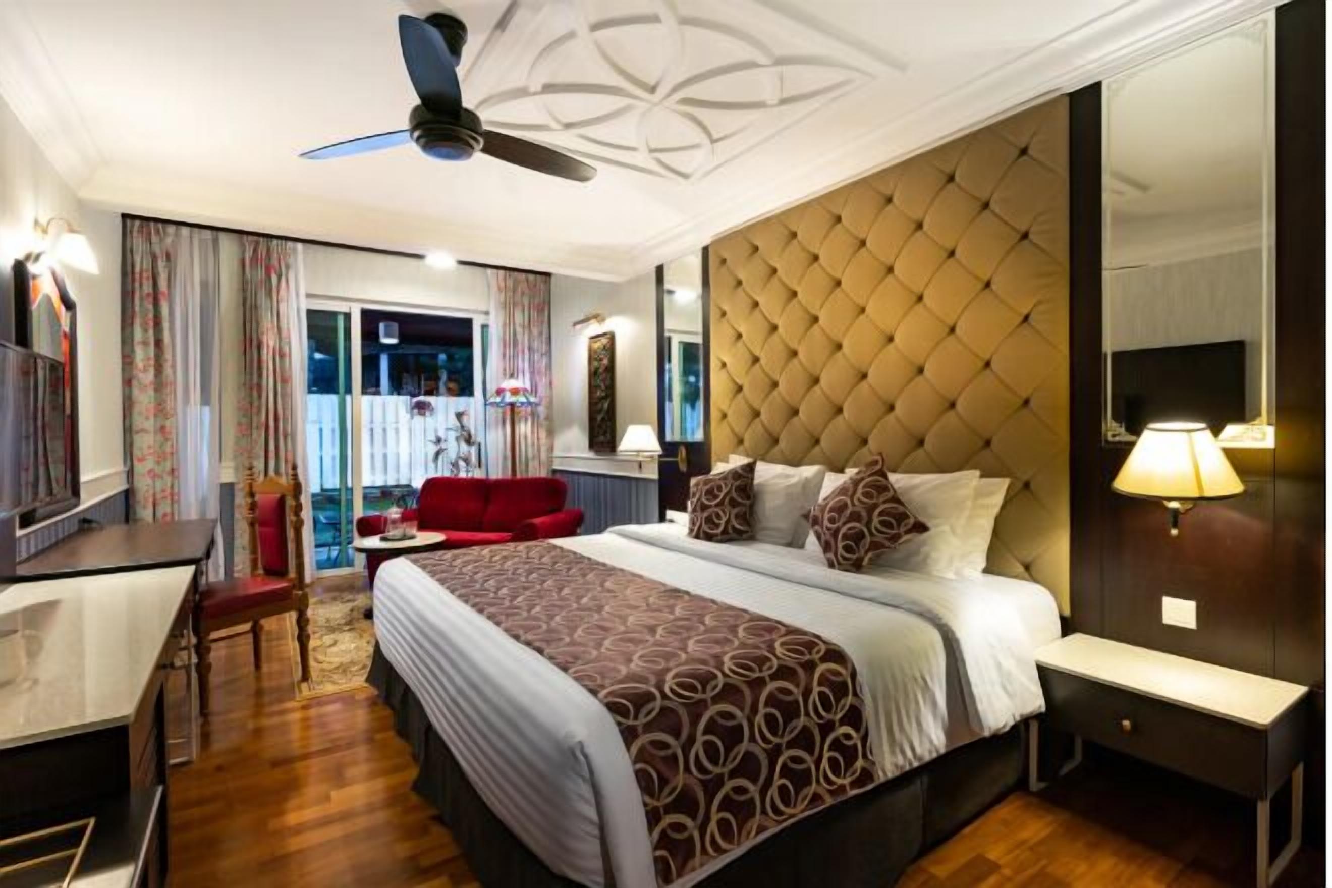 Minibar, in-room safe, iron/ironing board, rollaway beds