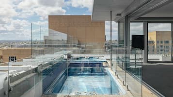 Penthouse (Lake Eyre Penthouse) | Pillow-top beds, minibar, in-room safe, desk