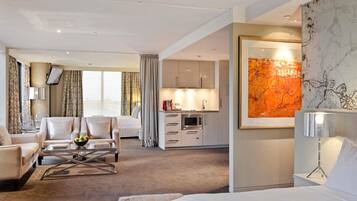 Suite, 2 Bedrooms (Two Bedroom Open Plan Suite)