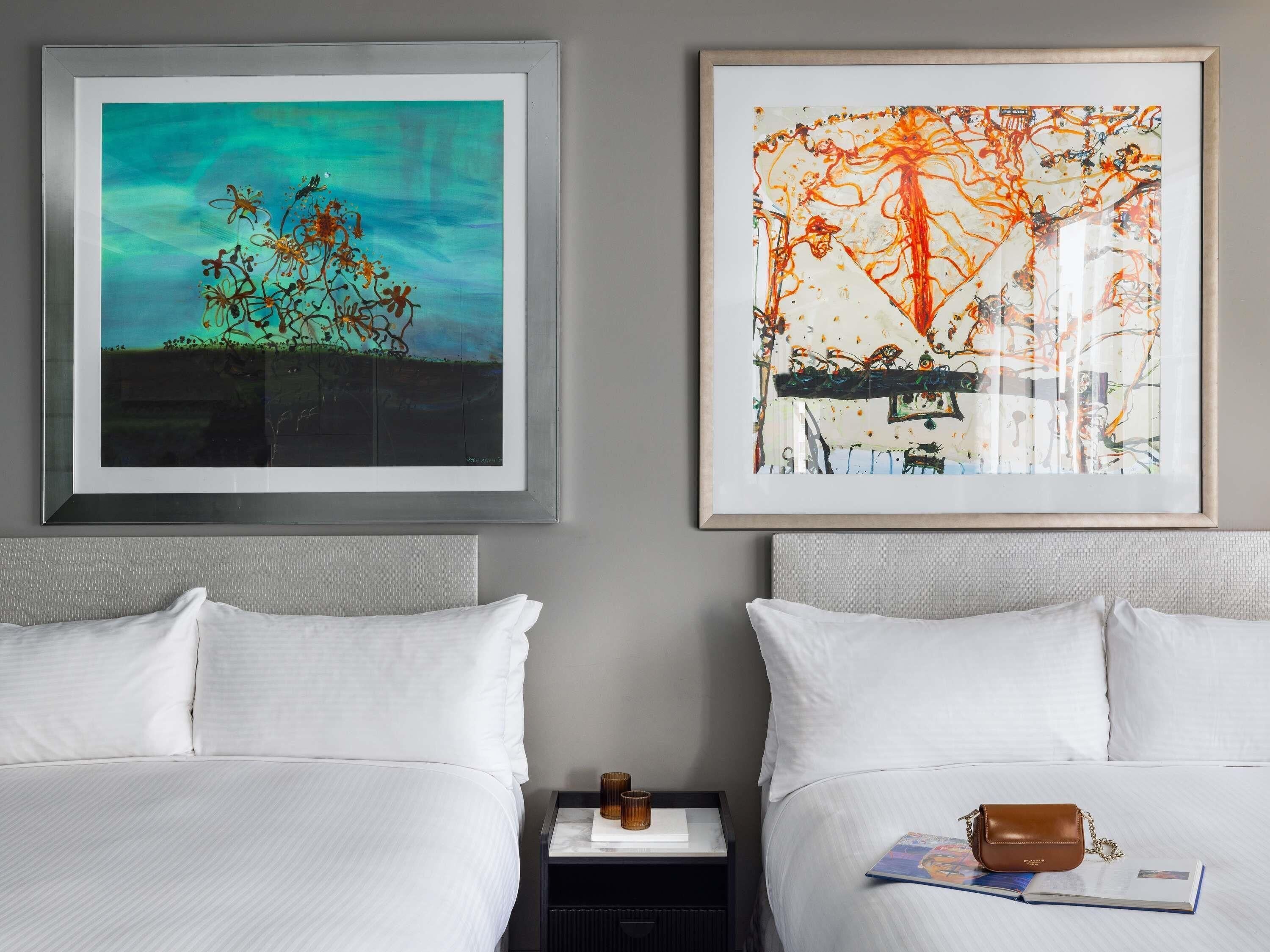 Deluxe studio, 2 queensize bedden, balkon (Deluxe Studio Suite Twin) | Pillowtop-bedden, een minibar, een kluis op de kamer, een bureau