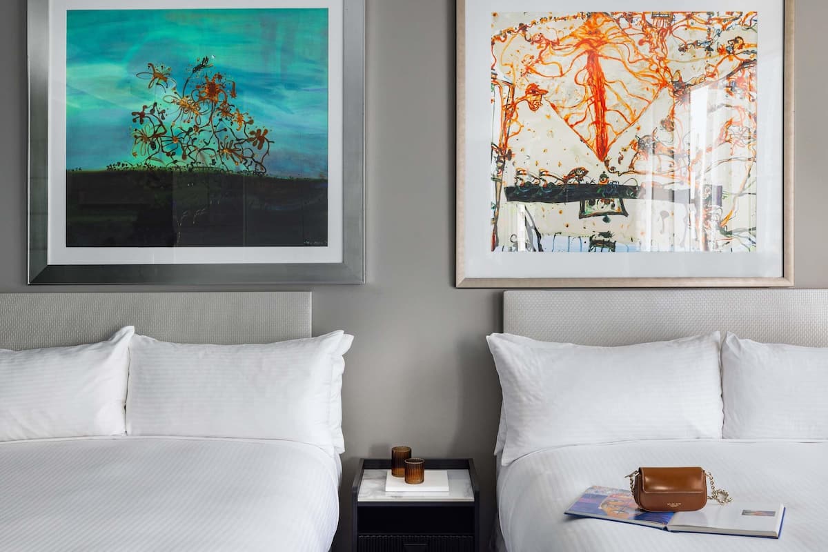 Deluxe Studio, 2 Queen Beds (Deluxe Studio Suite Twin) | Pillow-top beds, minibar, in-room safe, desk