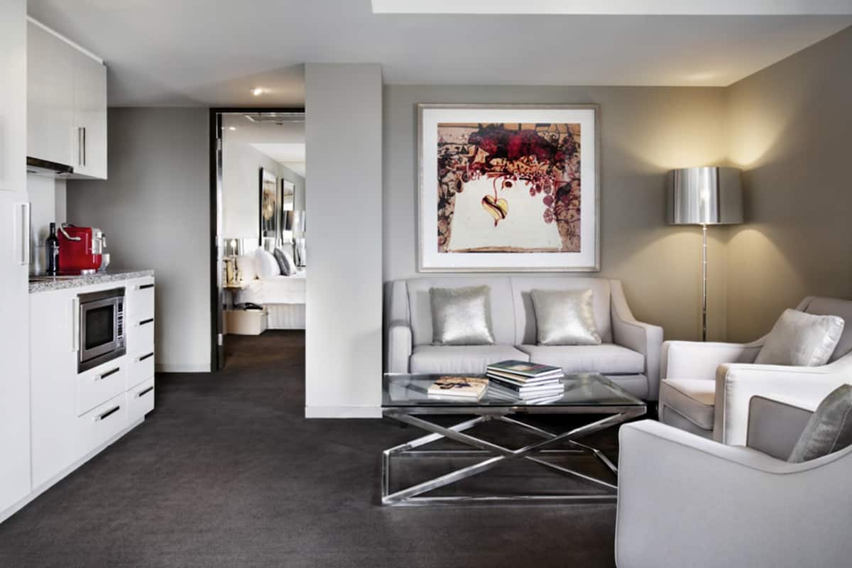 Deluxe Suite, 2 Bedrooms, Balcony