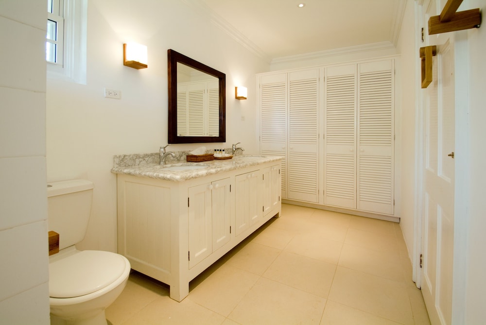 The Atlantis Historic Inn by null