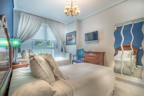 Standard Apartment, 1 Bedroom (3 people) | In-room safe, laptop workspace, blackout drapes, iron/ironing board - Apartamentos Las Brisas (Santander)