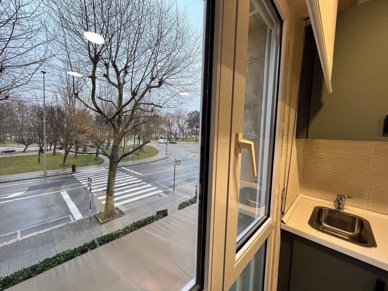 N°3 Estudio 4 Pax vistas al parque | Caja de seguridad en la habitación y decoración personalizada 