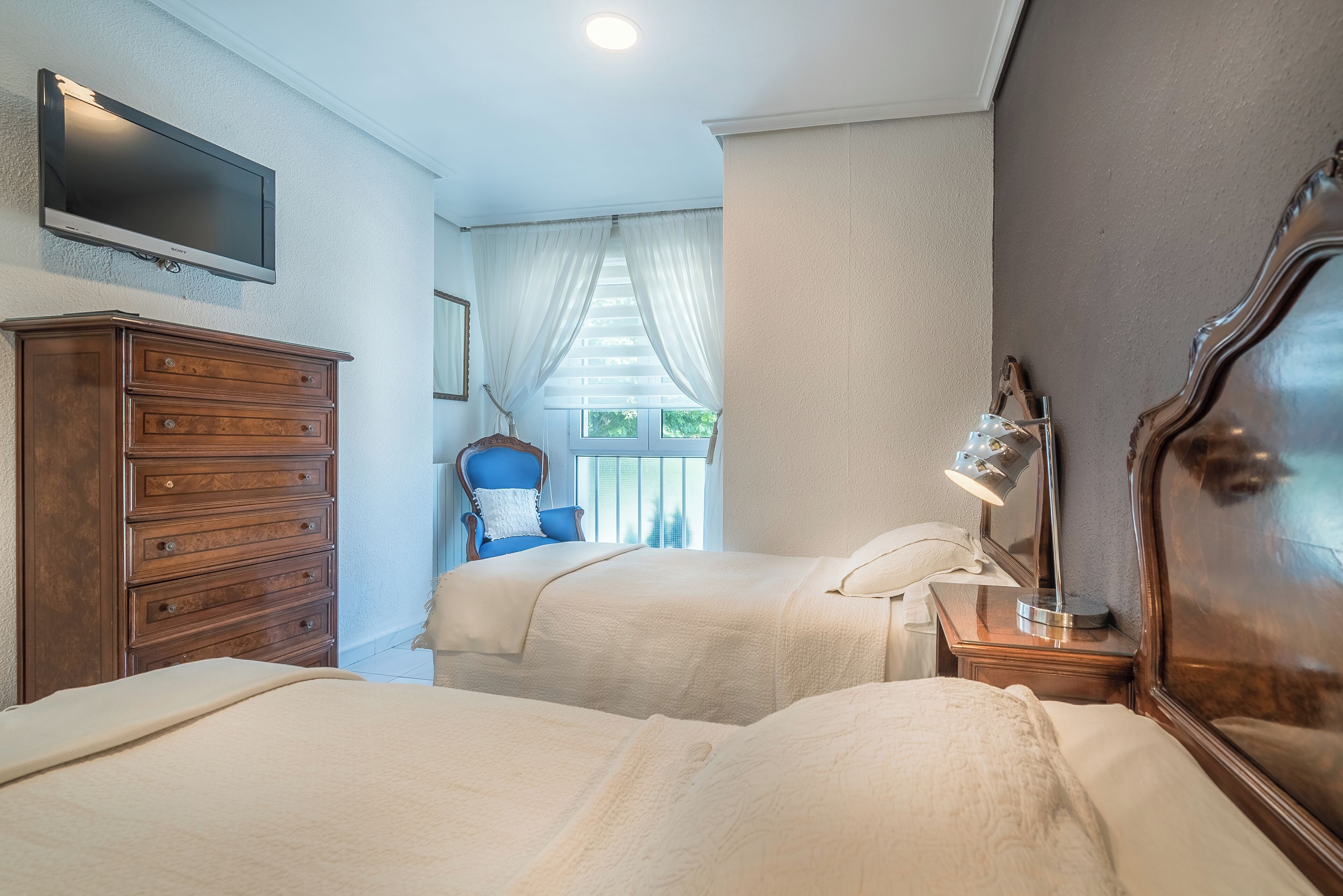 Standard Apartment, 1 Bedroom, Park View (3 people) | In-room safe, individually decorated, laptop workspace