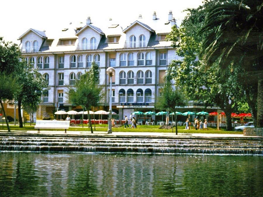 Fachada de la propiedad