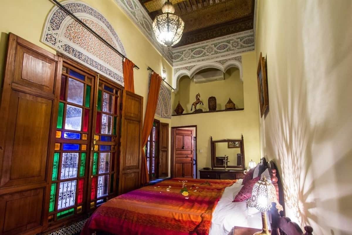 Deluxe Suite, Private Bathroom (Yassmine) | 1 bedroom, premium bedding, minibar, WiFi