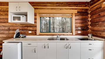 One Bedroom Apartment | Private kitchen