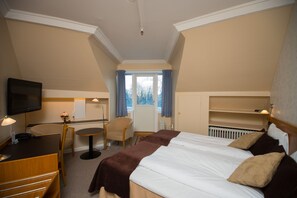 Doppelzimmer | Schreibtisch, Bügeleisen/Bügelbrett, kostenloses WLAN, Bettwäsche