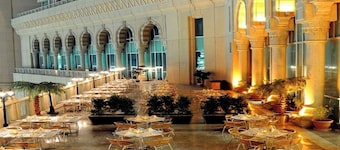 Al Marwa Rayhaan by Rotana