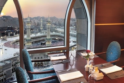 Al Marwa Rayhaan by Rotana