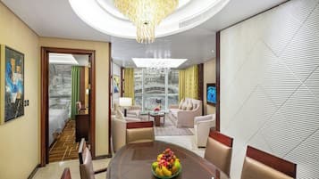 Minibar, in-room safe, desk, laptop workspace