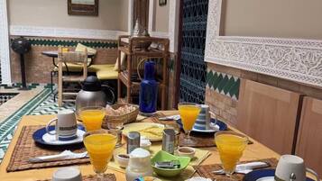 Daily continental breakfast for a fee