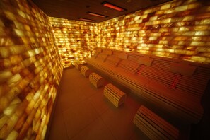 Salas para tratamentos a dois, sauna seca, sauna a vapor