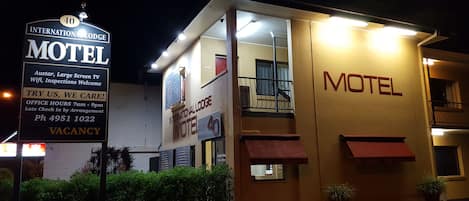 Fachada de la propiedad