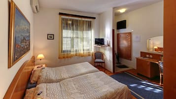 Apartment for 2 people | Rollaway beds, free WiFi