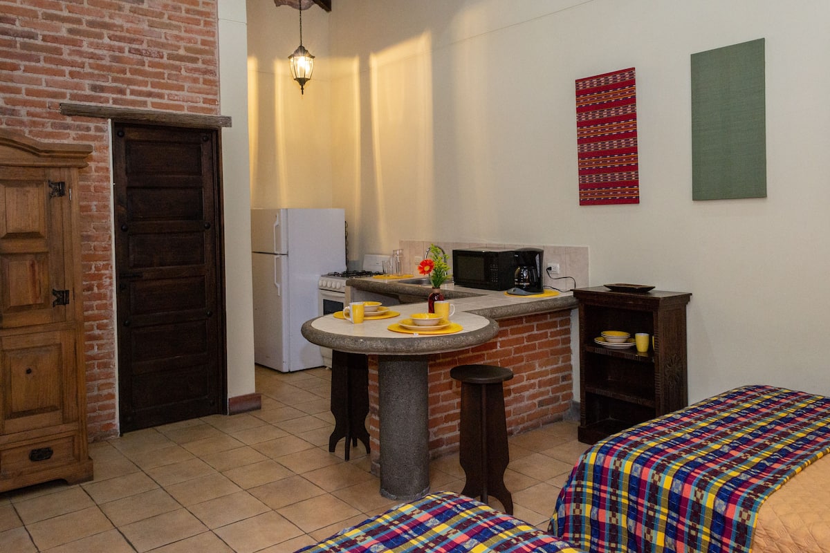 studio suite | 1 bedroom, in-room safe, individually decorated, individually furnished