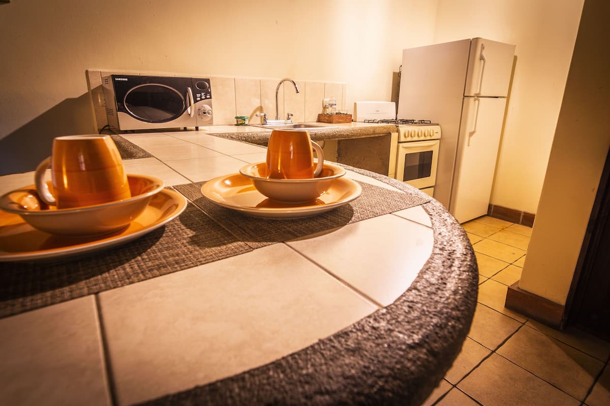 studio suite | 1 bedroom, in-room safe, individually decorated, individually furnished