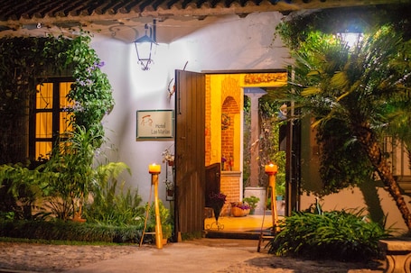 Property entrance. Hotel Las Marías