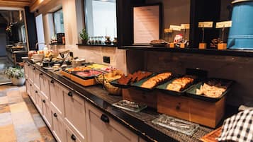 Daily buffet breakfast (ISK 4050 per person)