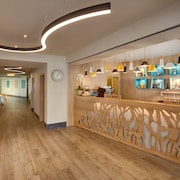 Hotel Clement