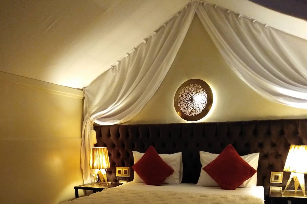 Chambre Supérieure Double ou avec lits jumeaux, terrasse | Coffres-forts dans les chambres, rideaux occultants