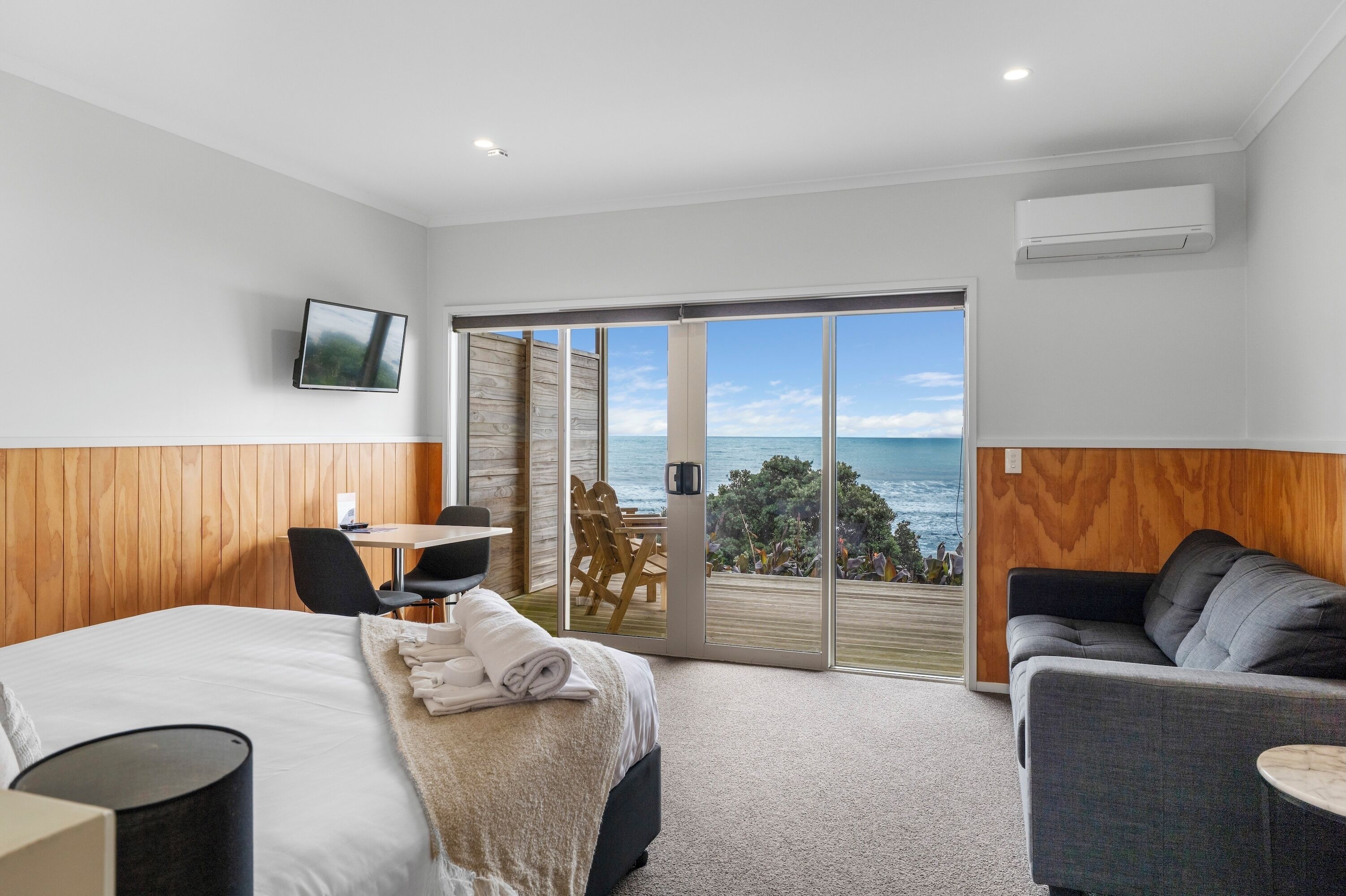 Superior Room | Free WiFi, bed sheets