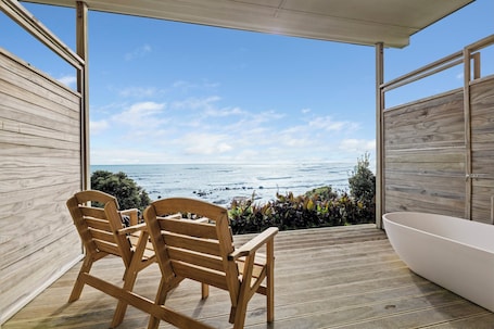 Superior Room | View from room. Belt Road Seaside Holiday Park