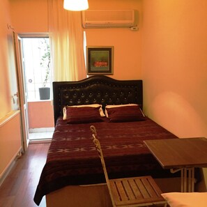 Dreibettzimmer, eigenes Bad