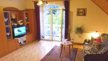 Apartment | 1 bedroom, Frette Italian sheets, hypo-allergenic bedding