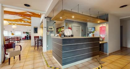 Ever Route 64 Brit Hotel Tarbes Ibos