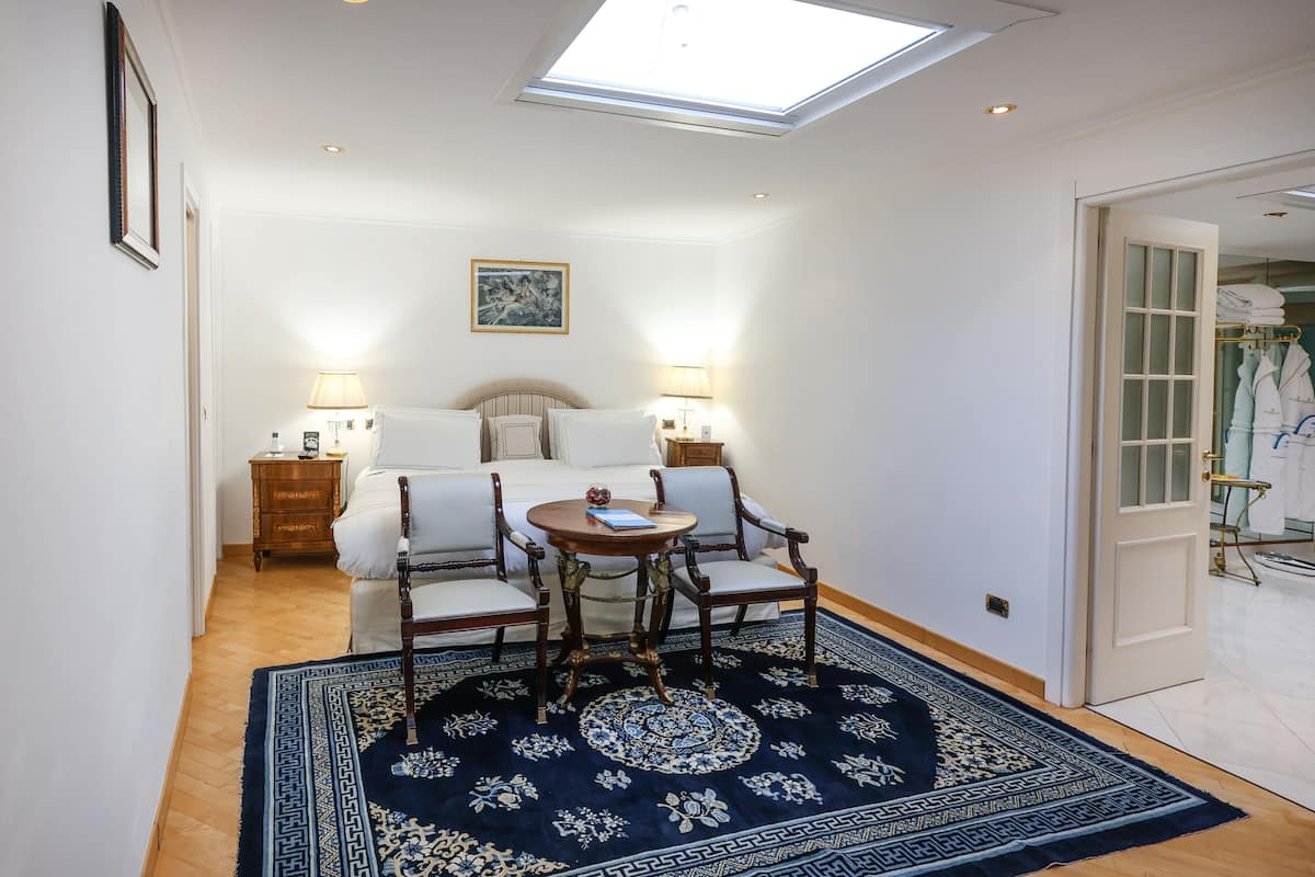 Suite con Terrazza (Spa/Club Lounge Access) | Bettwäsche aus ägyptischer Baumwolle, hochwertige Bettwaren