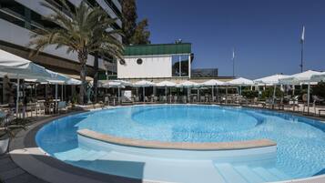 Seasonal outdoor pool, open 9:00 AM to 7:00 PM, pool cabanas (surcharge)