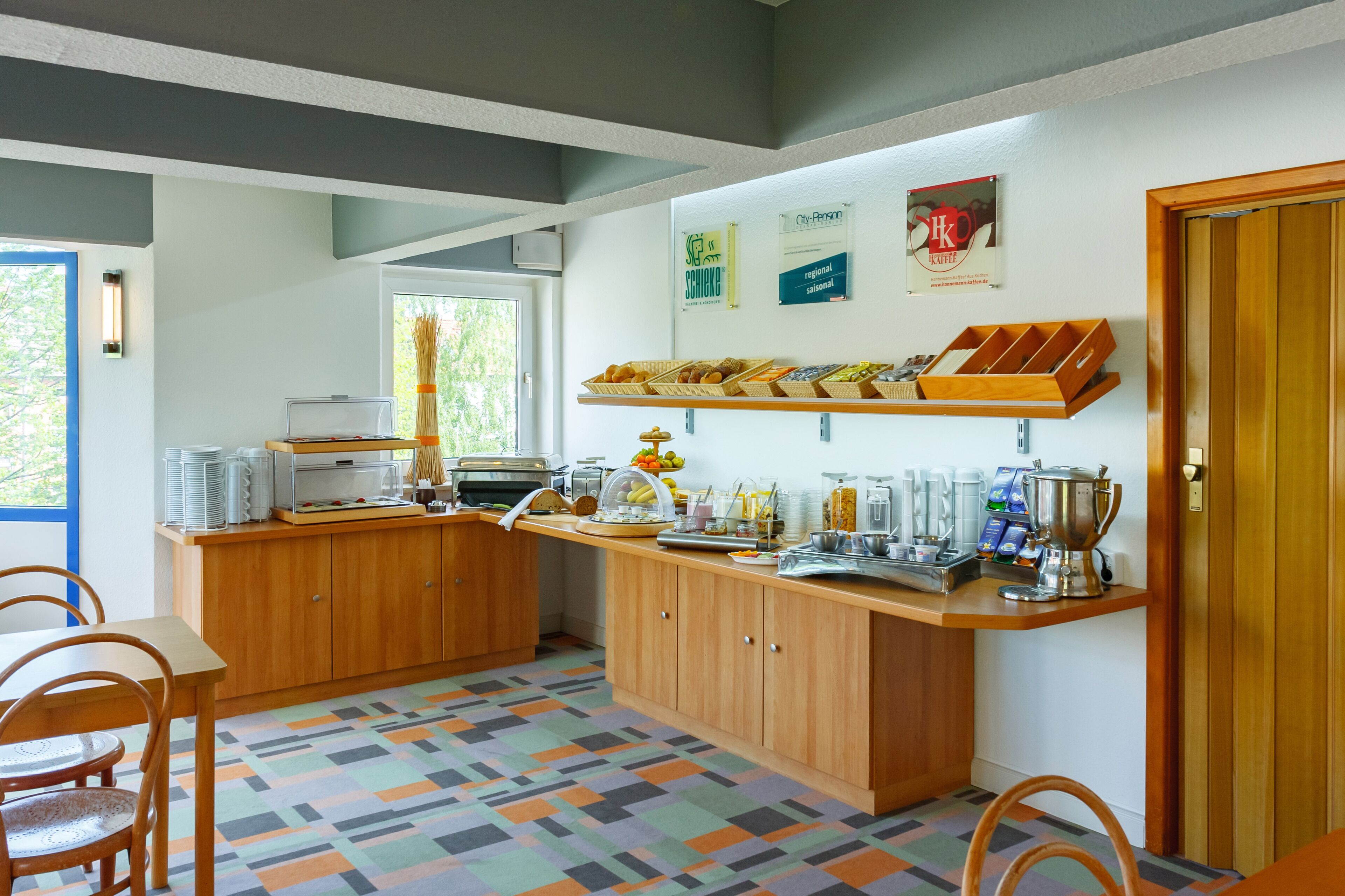 daily buffet breakfast (eur 6 per person)