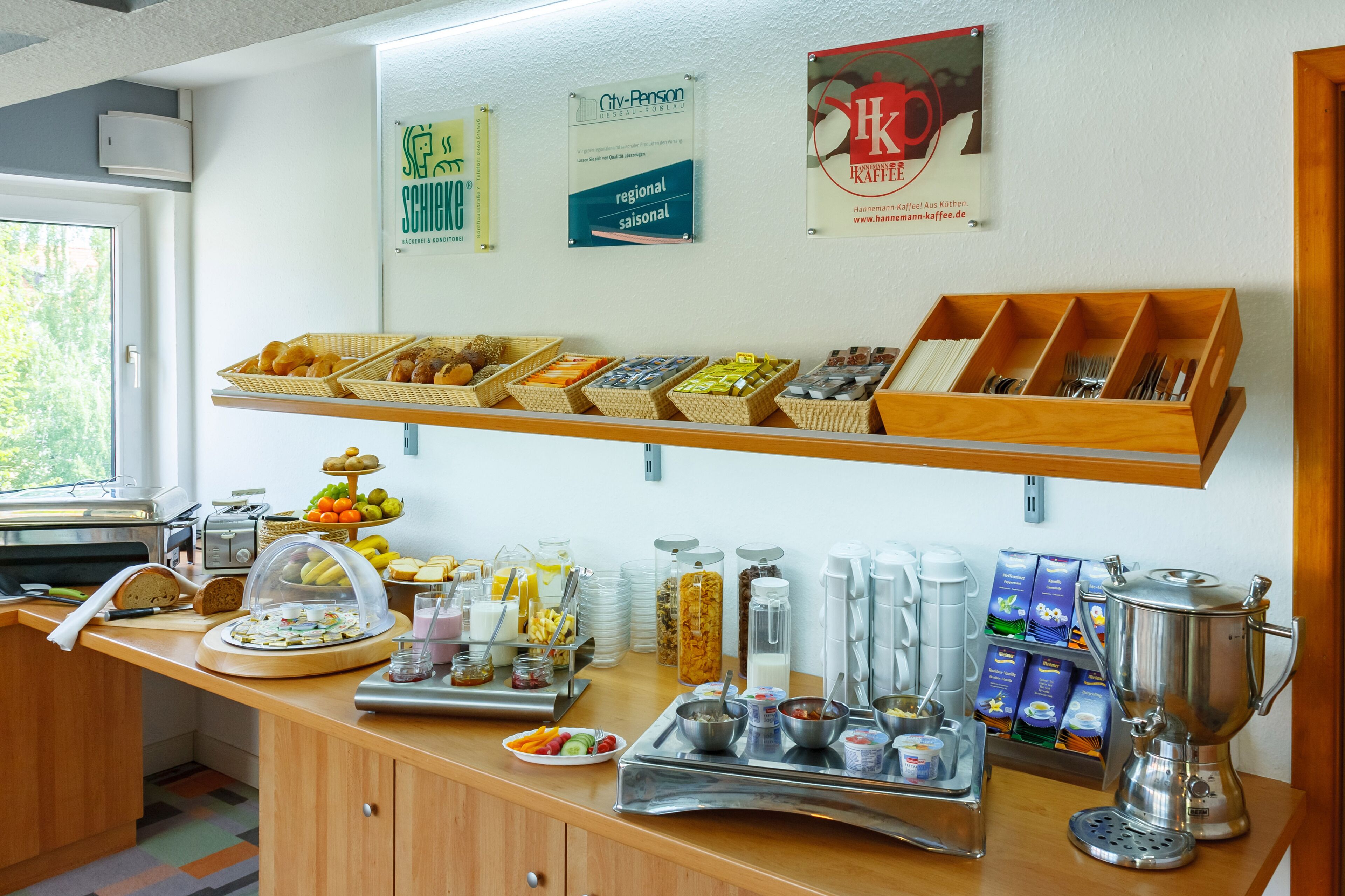 daily buffet breakfast (eur 6 per person)