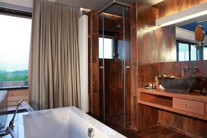 Suite with King Bed | Bathroom - The Seven Hotel (Esch-sur-Alzette)