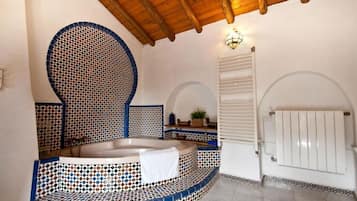 Eenvoudige villa | Badkamer
