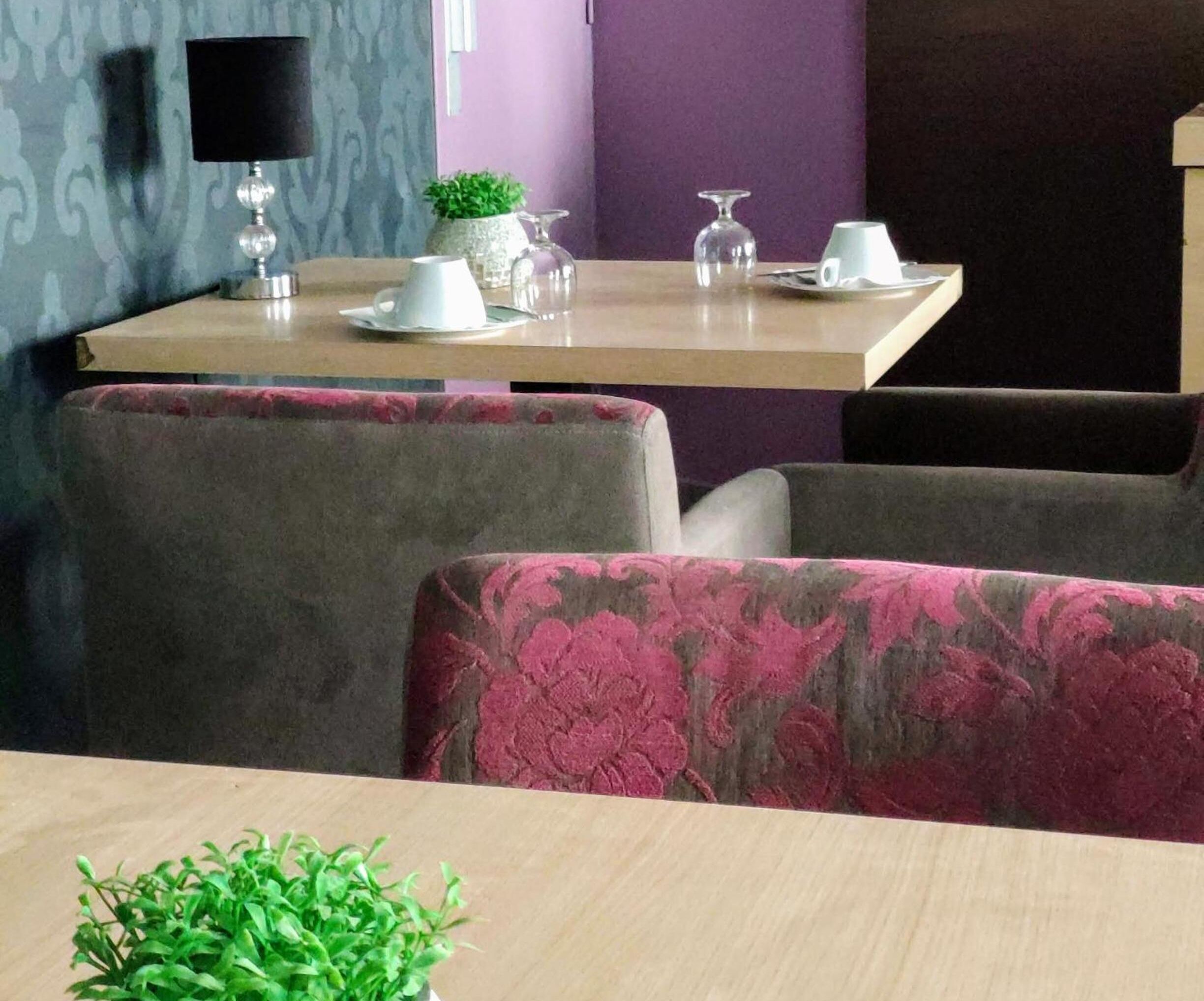 Frokostbuffé hver dag (EUR 10.50 per person)