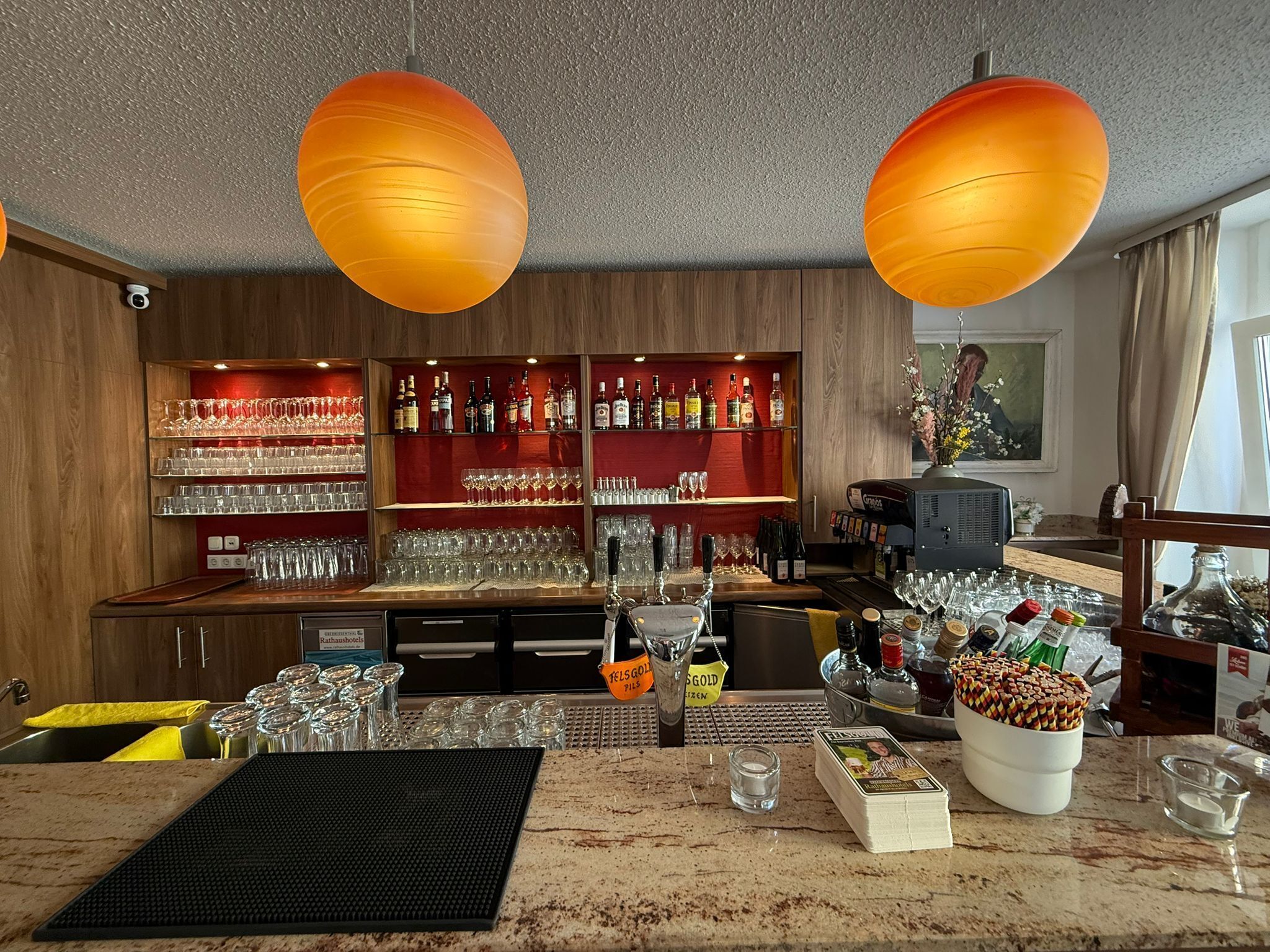 Bar (in der Unterkunft)