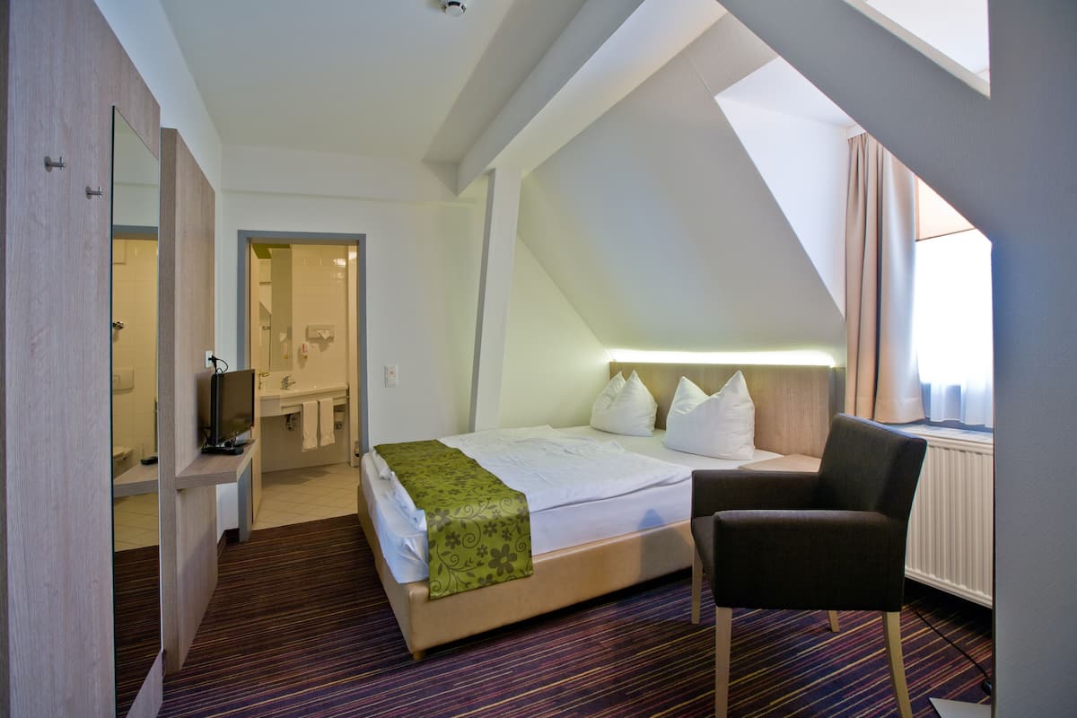 Single Room (Rathaus)