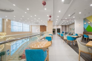 Restaurant - Holiday Inn Express Suzhou Changjiang by IHG (Suzhou)