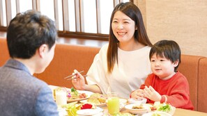 Daily buffet breakfast for a fee - Sasai Hotel (Otofuke)