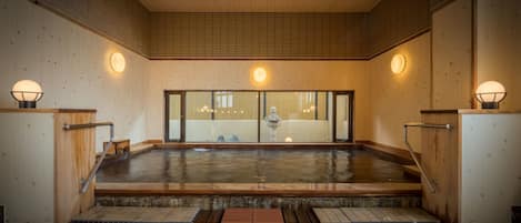 Baño termal público