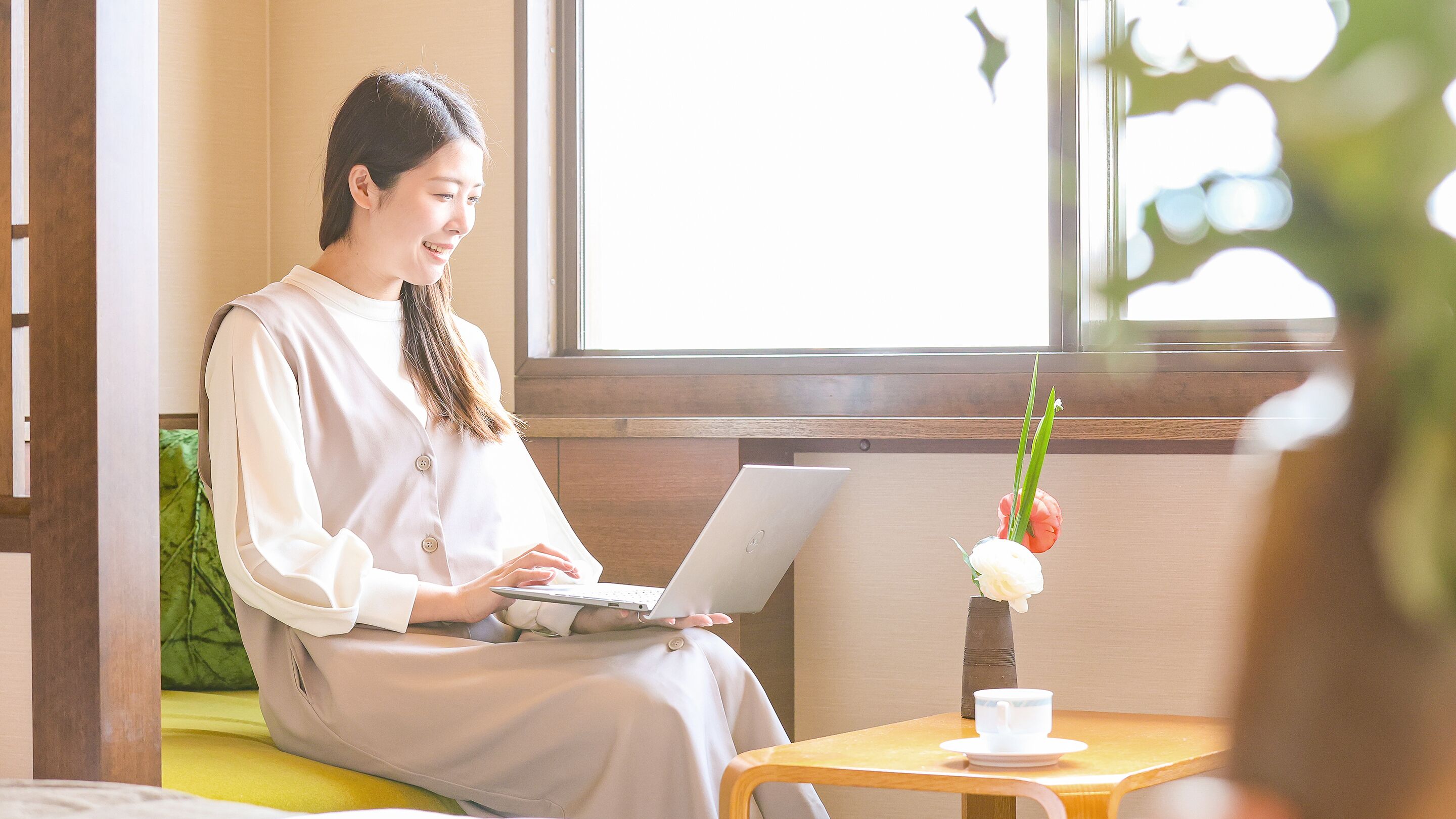 Premium bedding, in-room safe, desk, laptop workspace