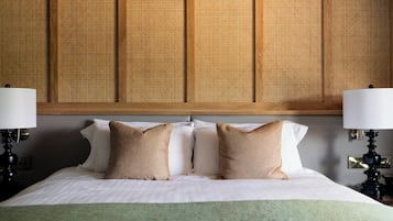 Comfort Double Room | Hypo-allergenic bedding, desk, iron/ironing board, free cots/infant beds