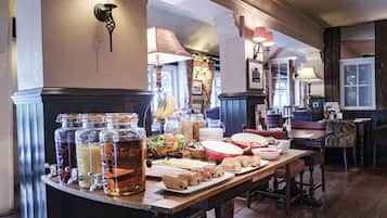Free full breakfast