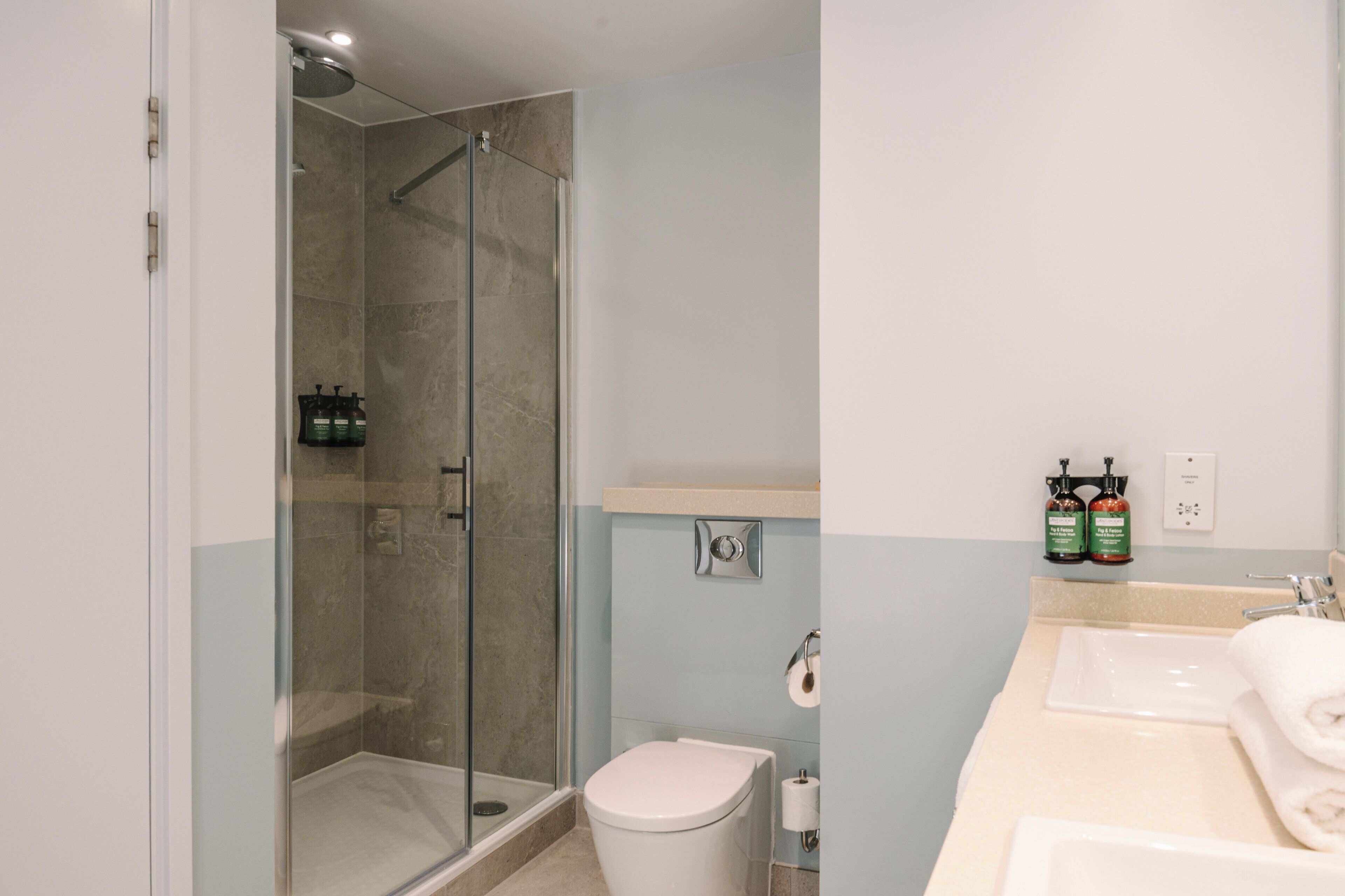 Photo - voco Winchester Hotel & Spa by IHG