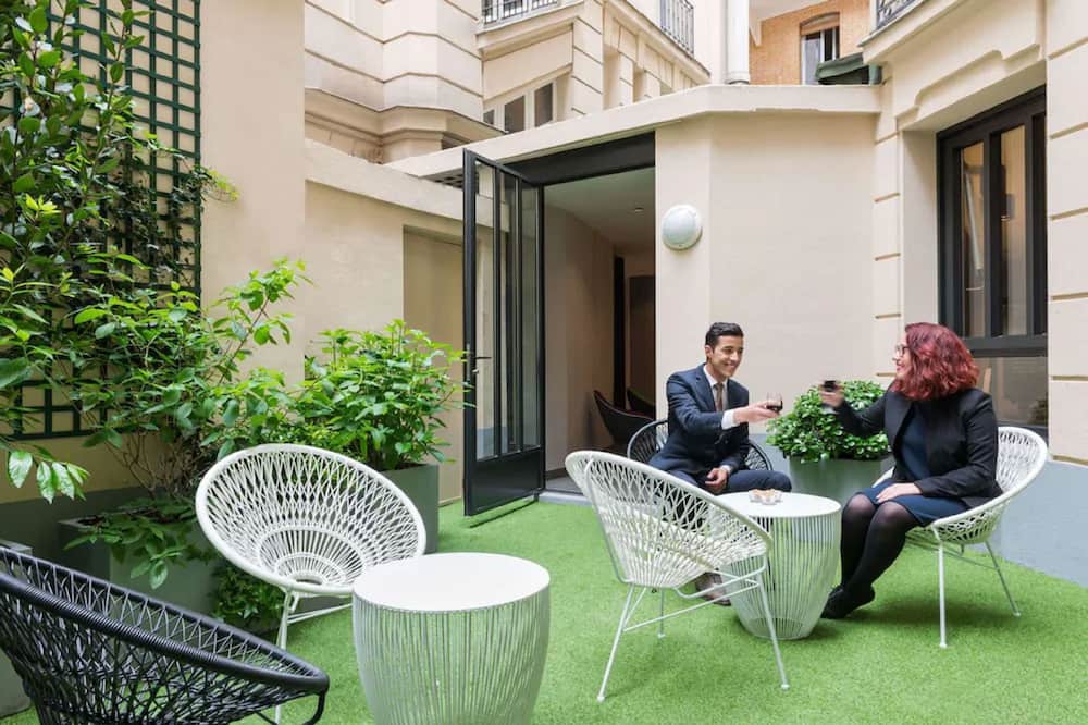 Hotel Paris Vaugirard